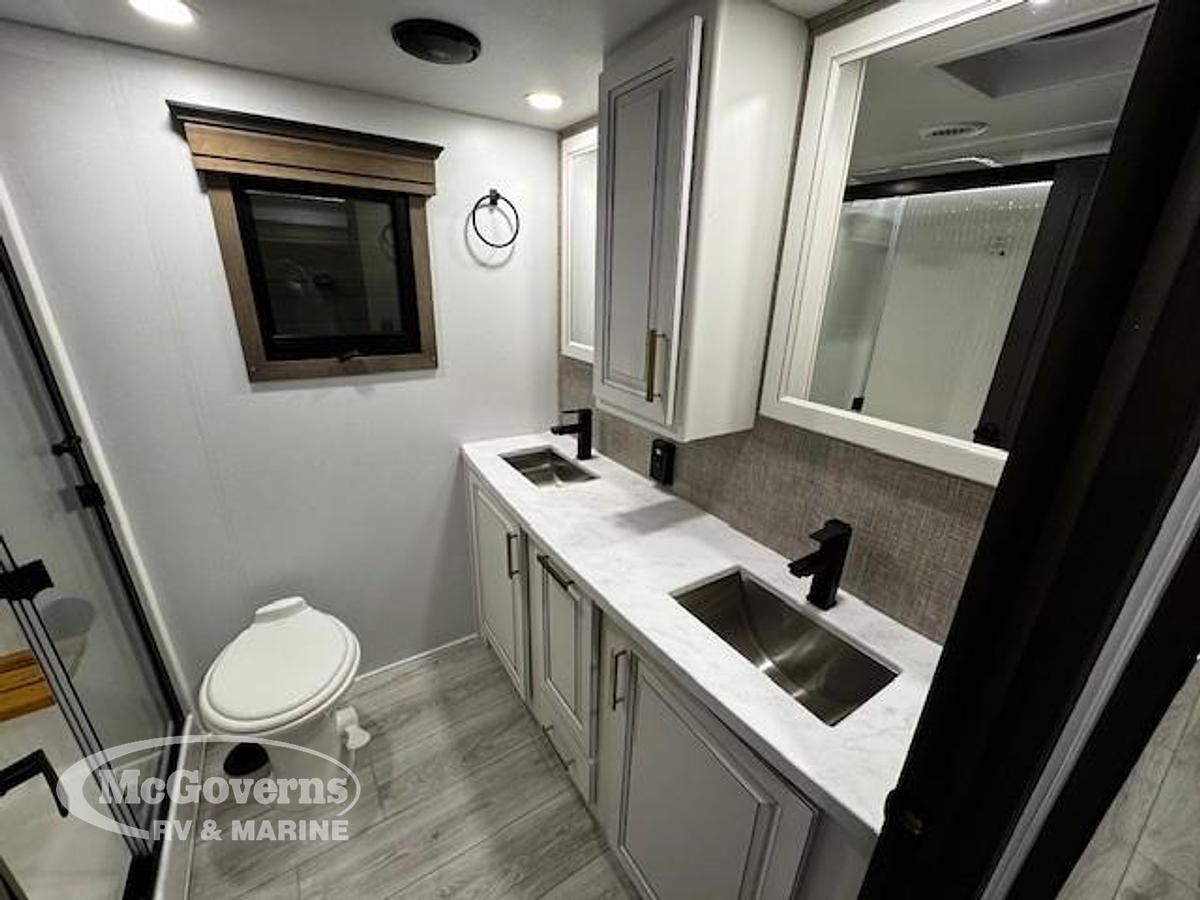 2025 Keystone RV Montana 3231CK