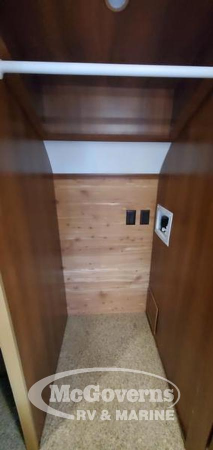 Used 2014 Forest River Cardinal 3450RL