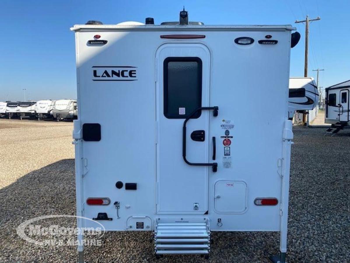 2023 Lance Truck Campers Short Bed 650