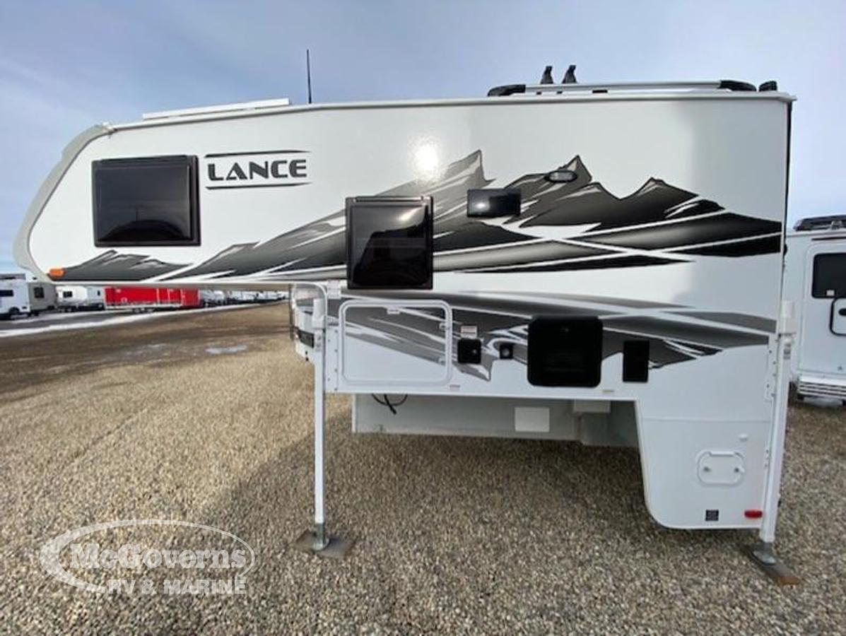 2023 Lance Truck Campers Short Bed 855S
