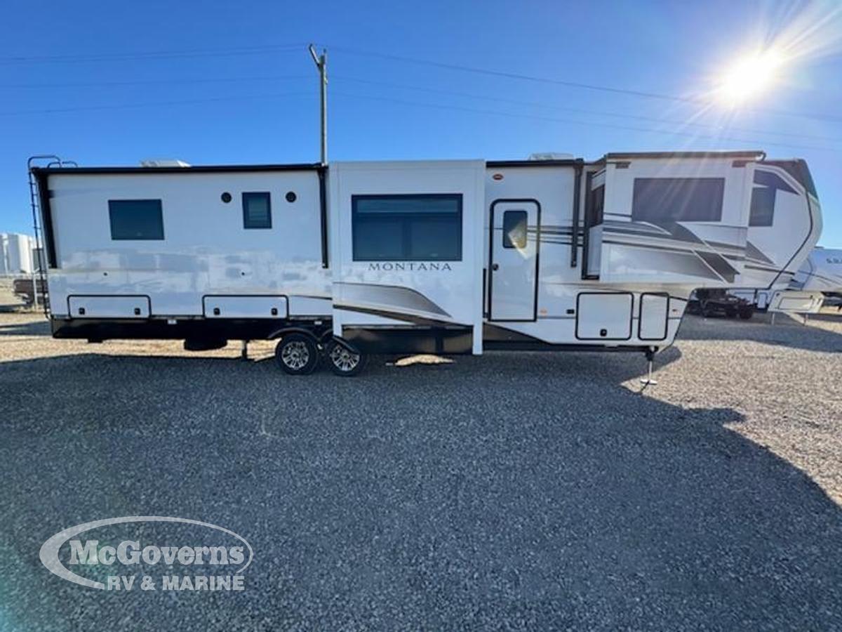 2025 Keystone RV Montana 3941FO