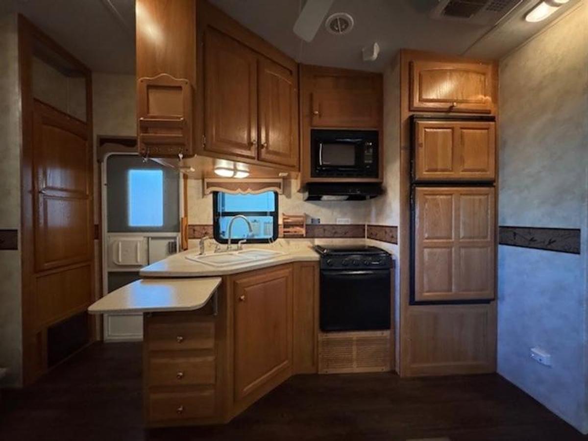 Used 2009 Forest River Palomino Sabre SABRE 31BHDS