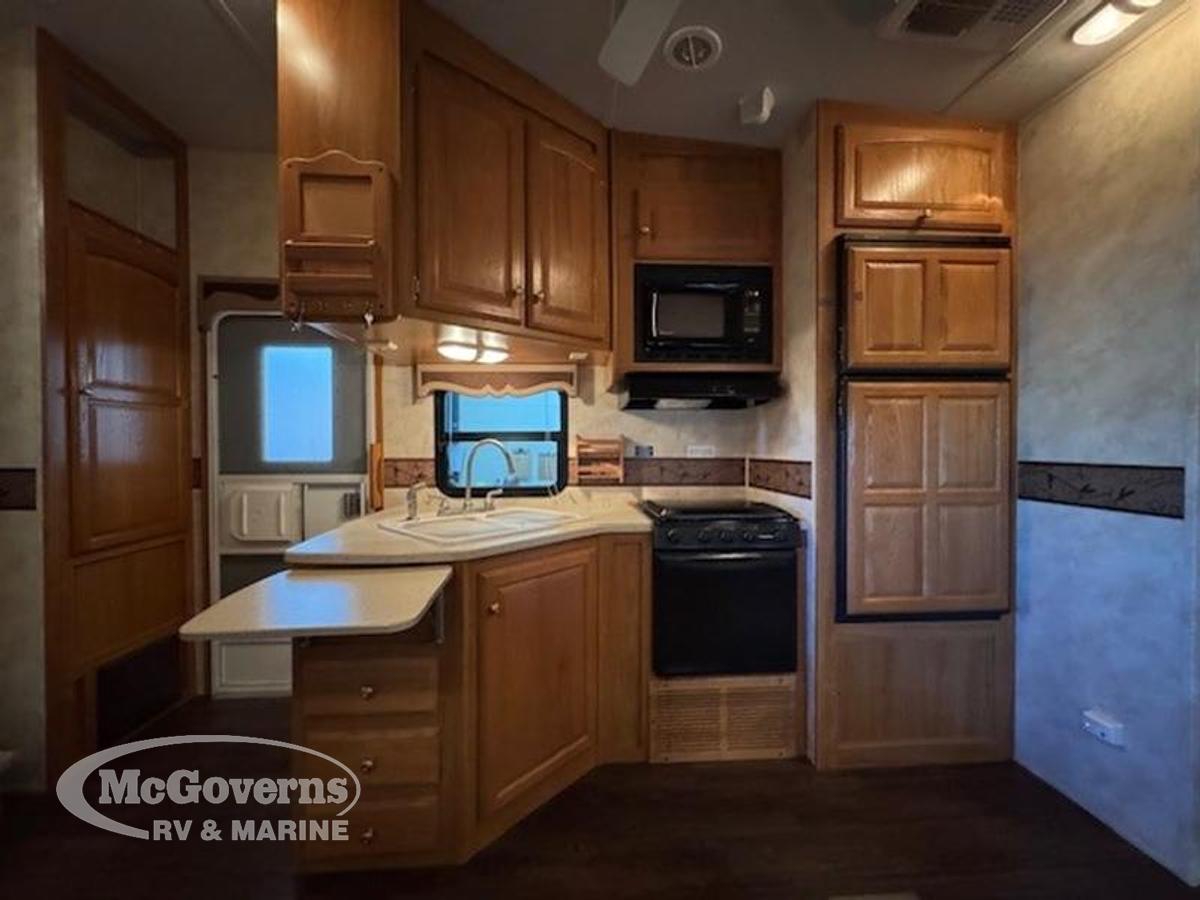 Used 2009 Forest River Palomino Sabre SABRE 31BHDS