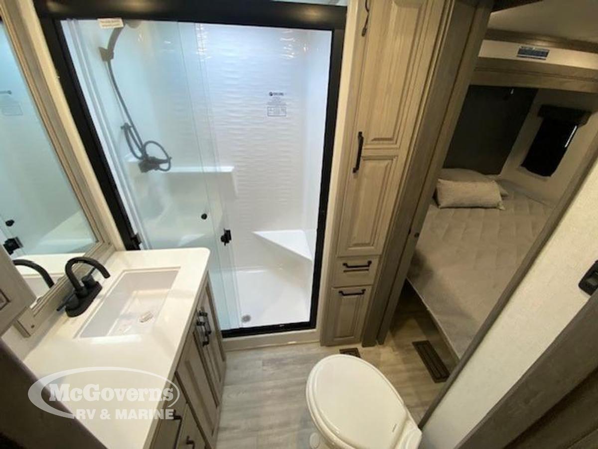 2024 Keystone RV Alpine 3011CK