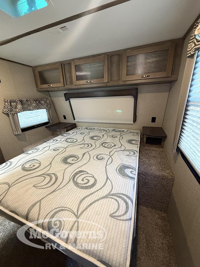 Used 2018 Keystone RV Sprinter 312MLS