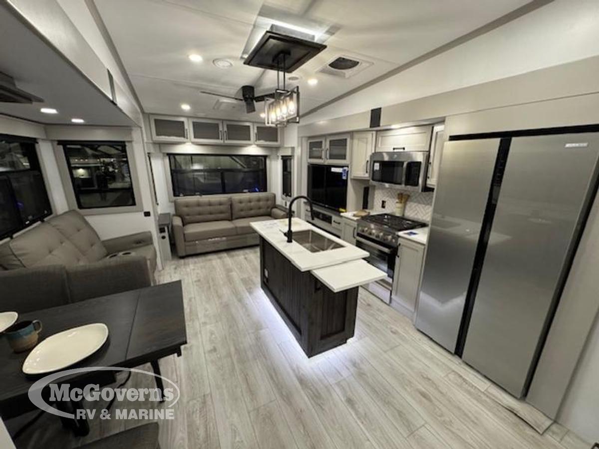 2025 Keystone RV Montana High Country 295RL