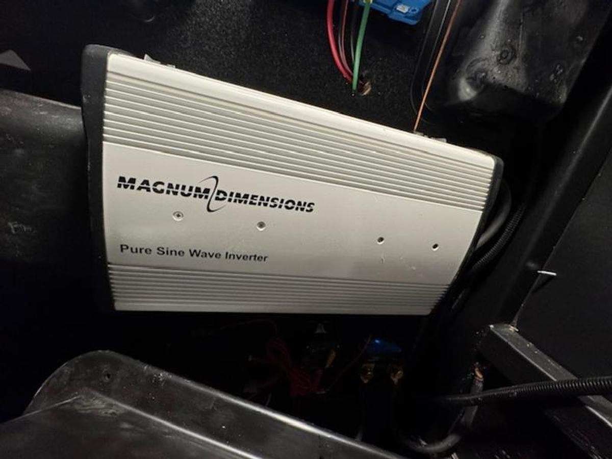 2025 Keystone RV Montana High Country 351BH