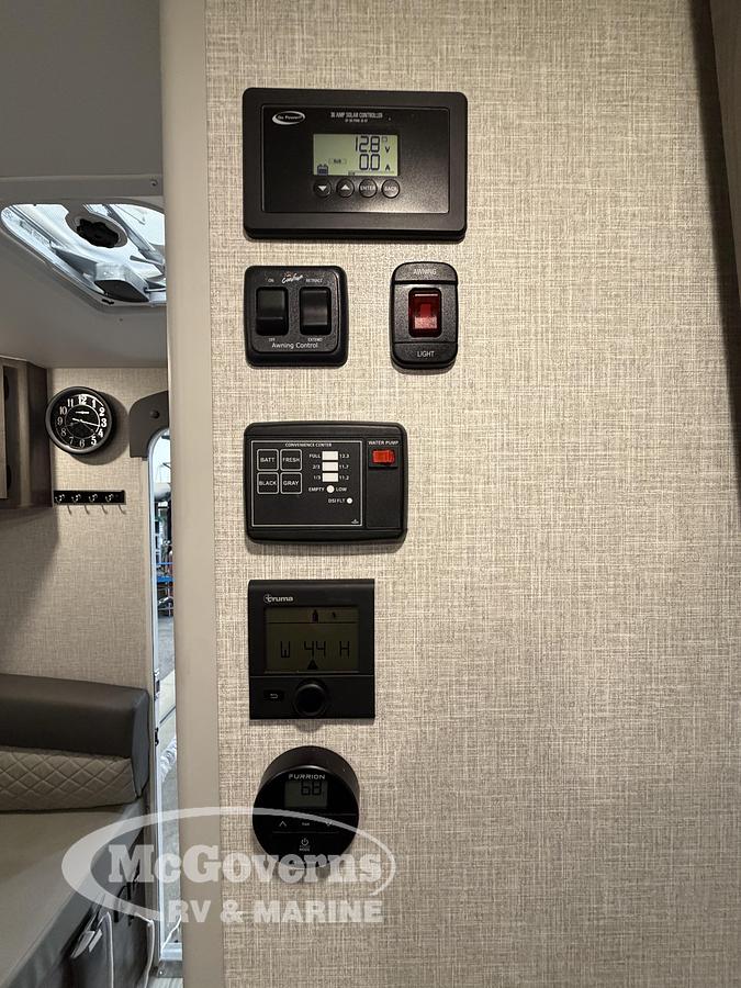 2026 Lance Truck Camper 650