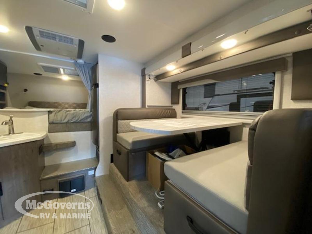 2023 Lance Truck Campers Short Bed 855S