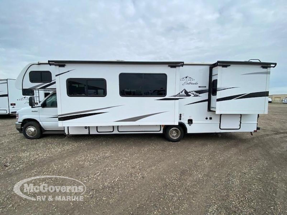 2024 Entrada East to West 2950OKF