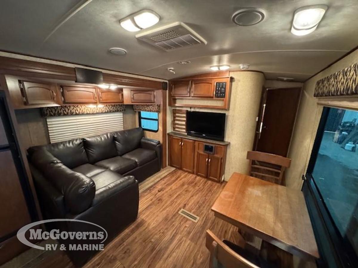Used 2013 Winnebago  Winnebago 26RK