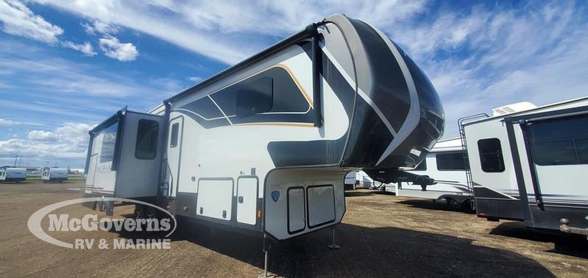 2025 Keystone RV Alpine Avalanche Edition 302RS