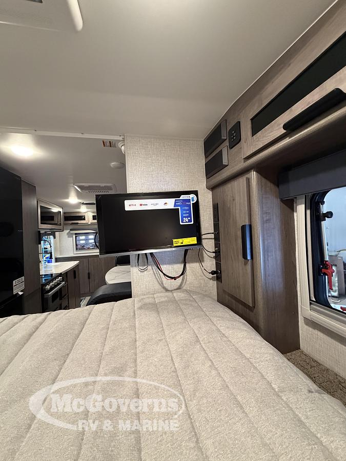 2026 Lance Truck Camper 1191