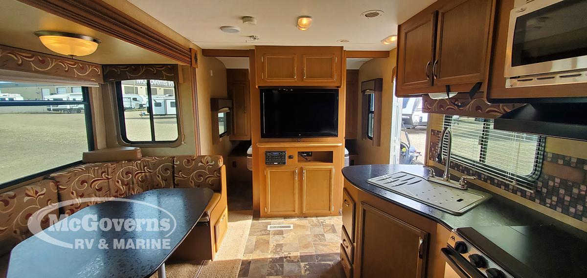 Used 2014 Starcraft RV 244DS