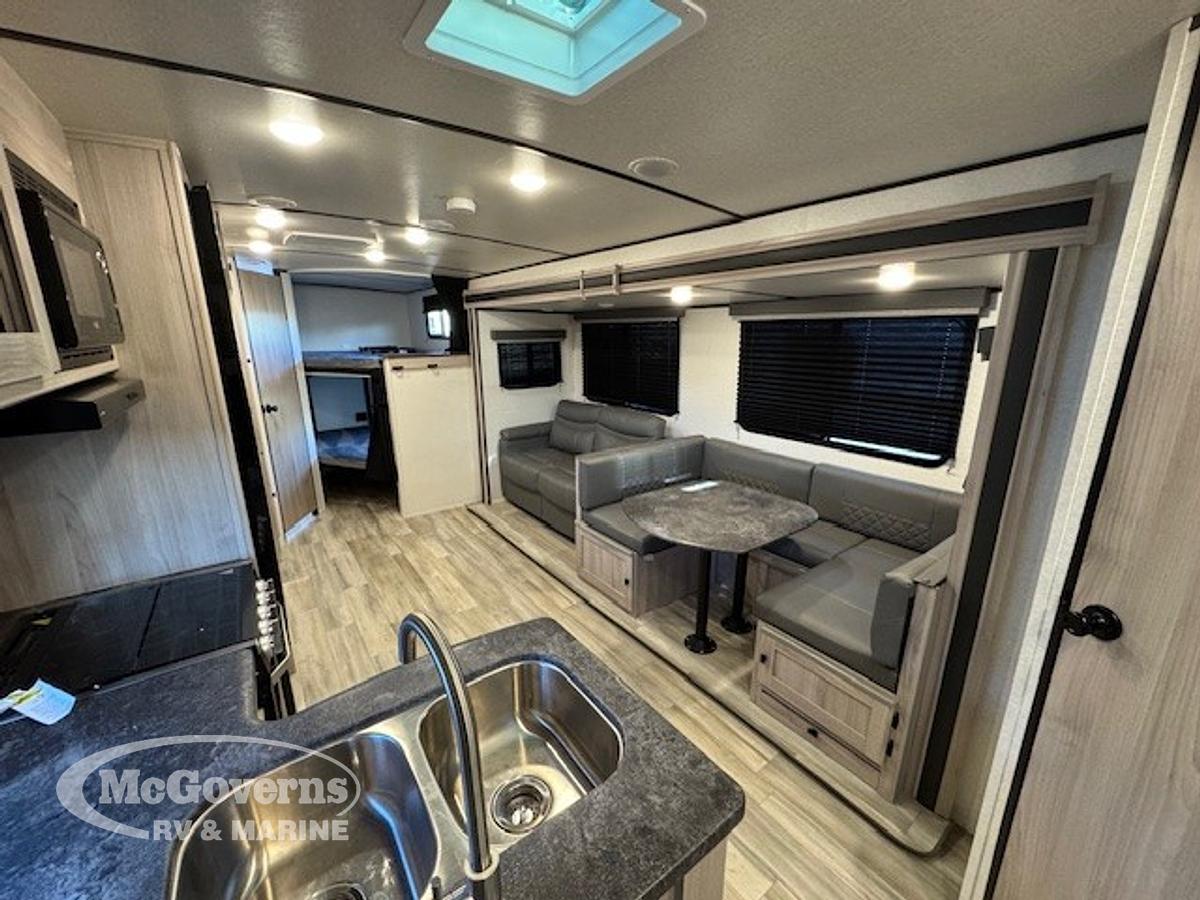 Used 2024 Coachmen 2963BH Northen Spirit