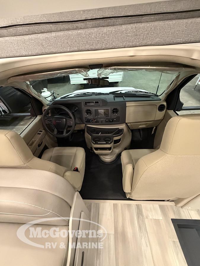 2026 Thor Motor Coach Four Winds 22z