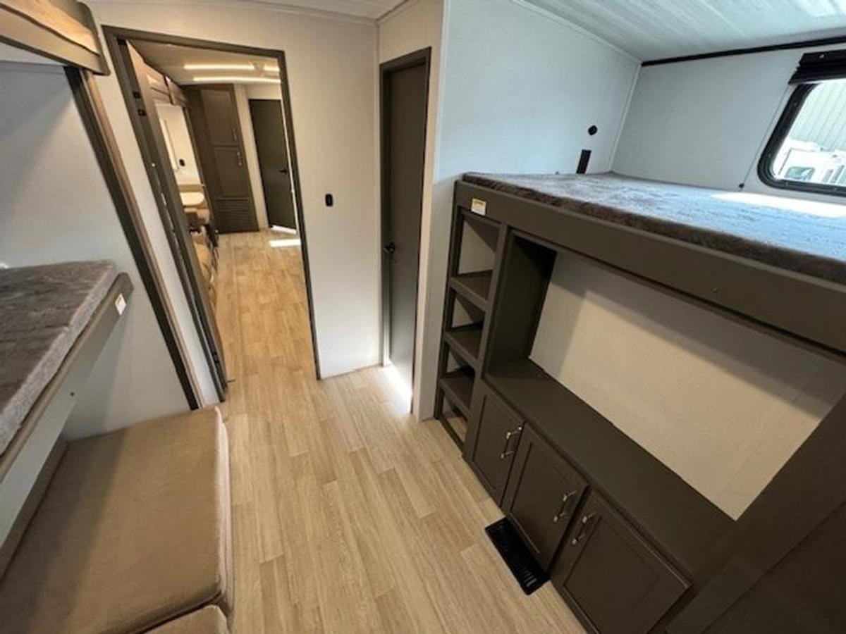 2025 Keystone RV Bullet Premium 330BKQ