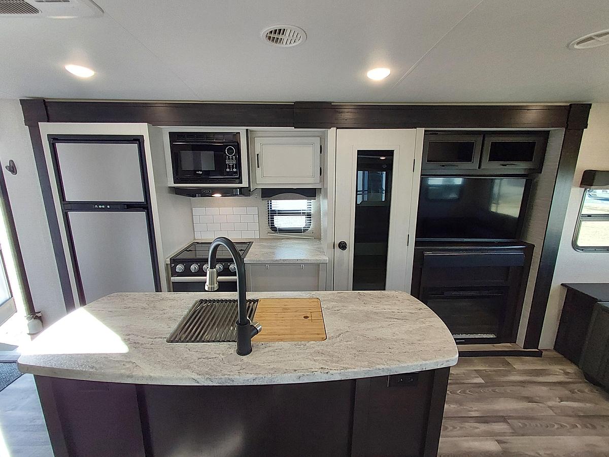 Used Highland Ridge RV Open Range Light 275RLS