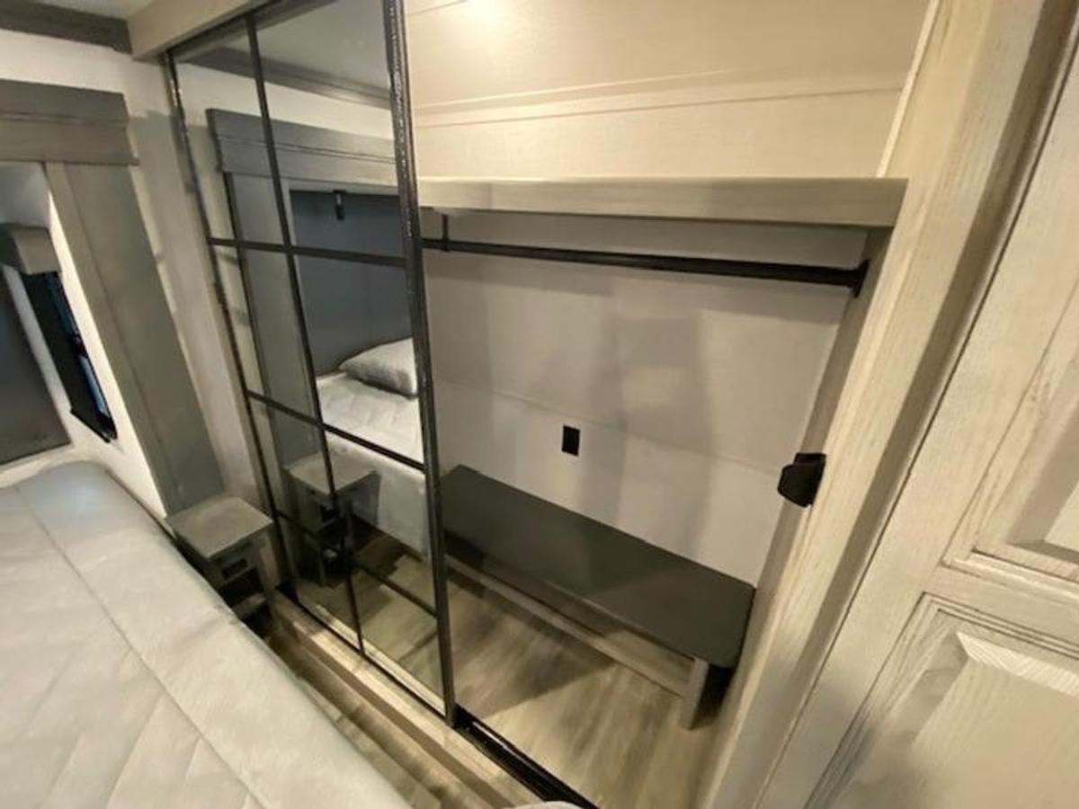 2024 Keystone RV Alpine 3011CK