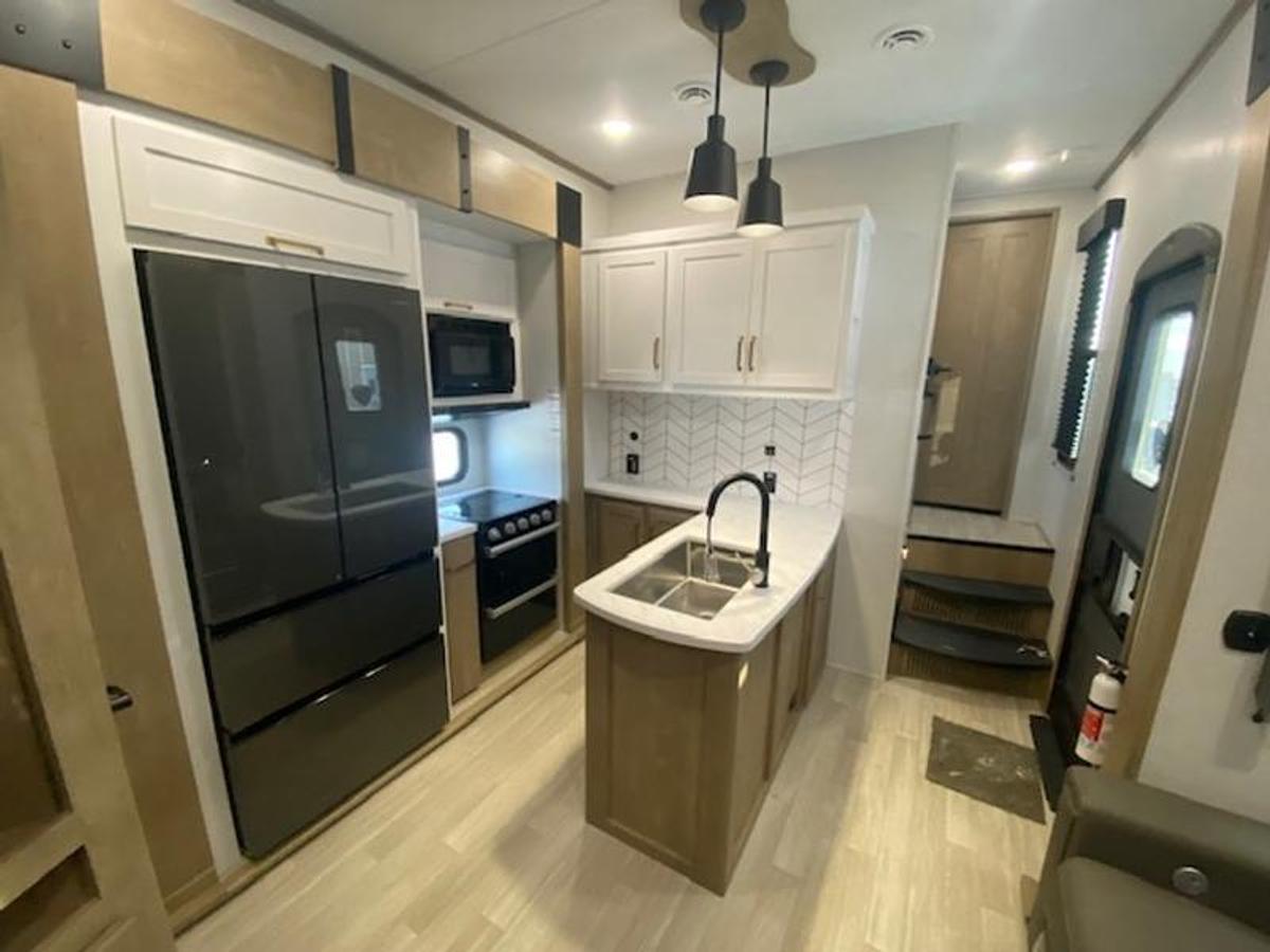 2024 Keystone RV Carbon 358