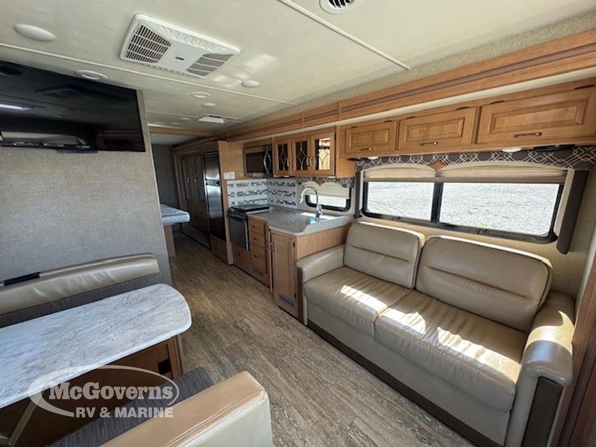 Used 2018 Thor Motor Coach Hurricane 29M