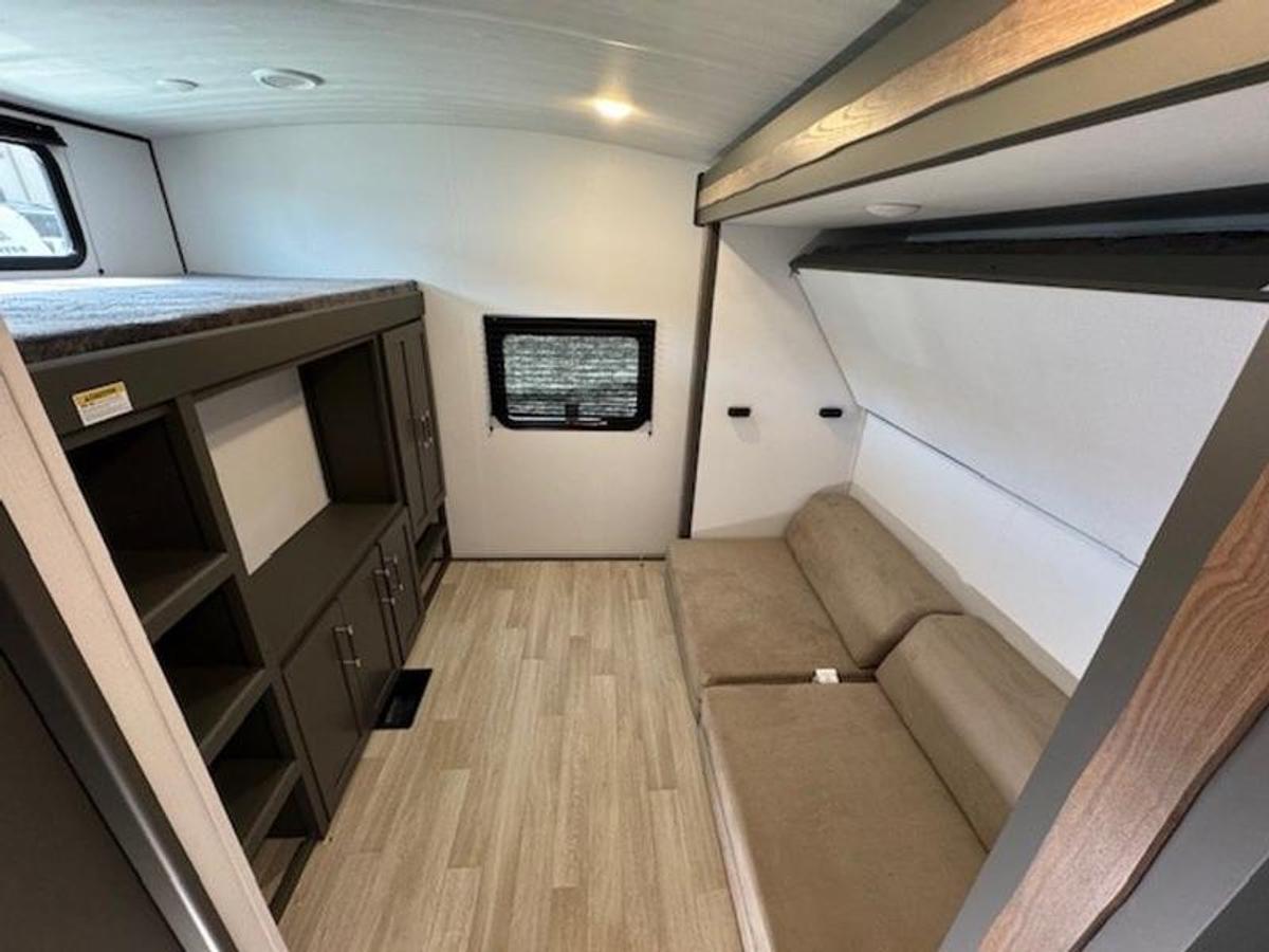 2025 Keystone RV Bullet Premium 330BKQ
