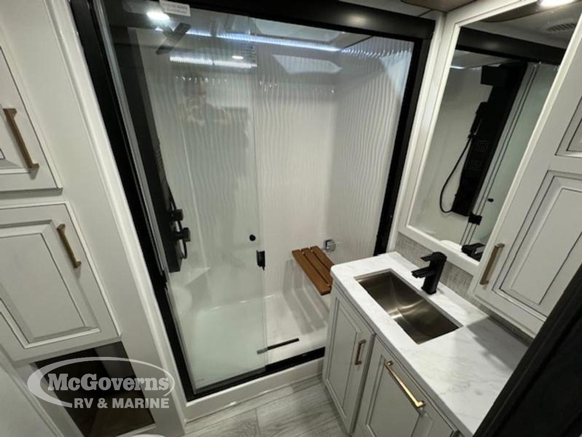 2025 Keystone RV Montana 3941FO