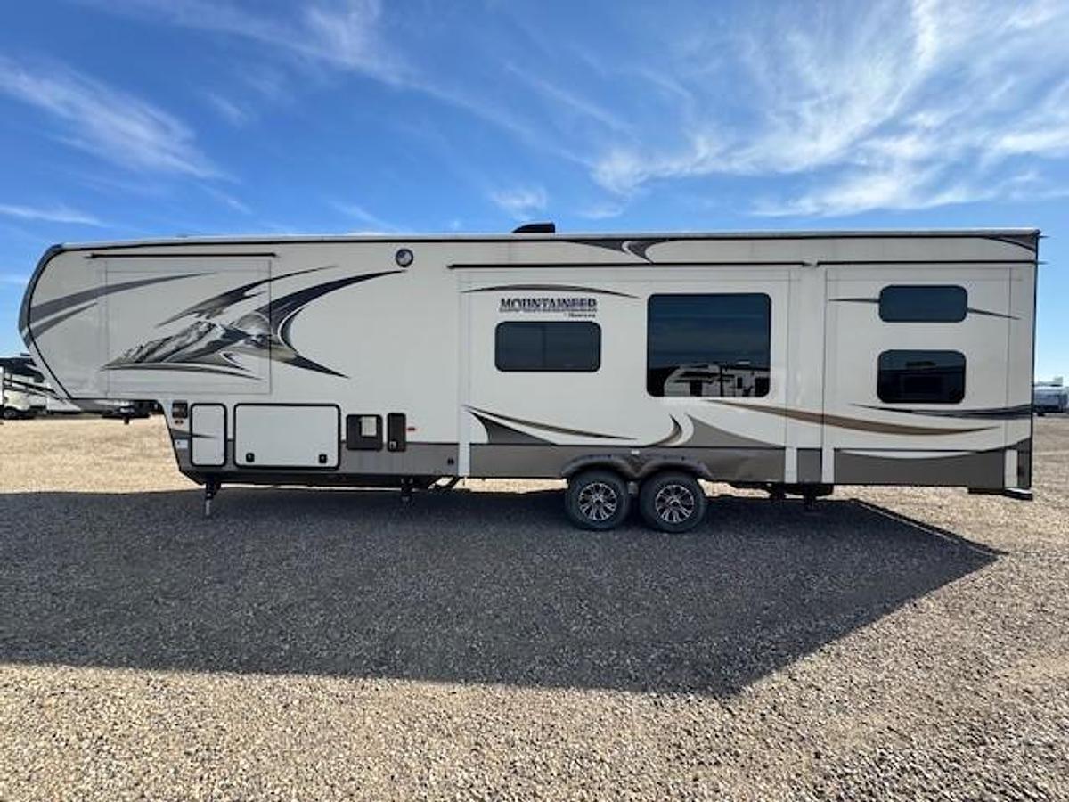 Used 2015 Keystone RV Keystone Mountaineer Mountaineer 356TBF - Dealer Stock