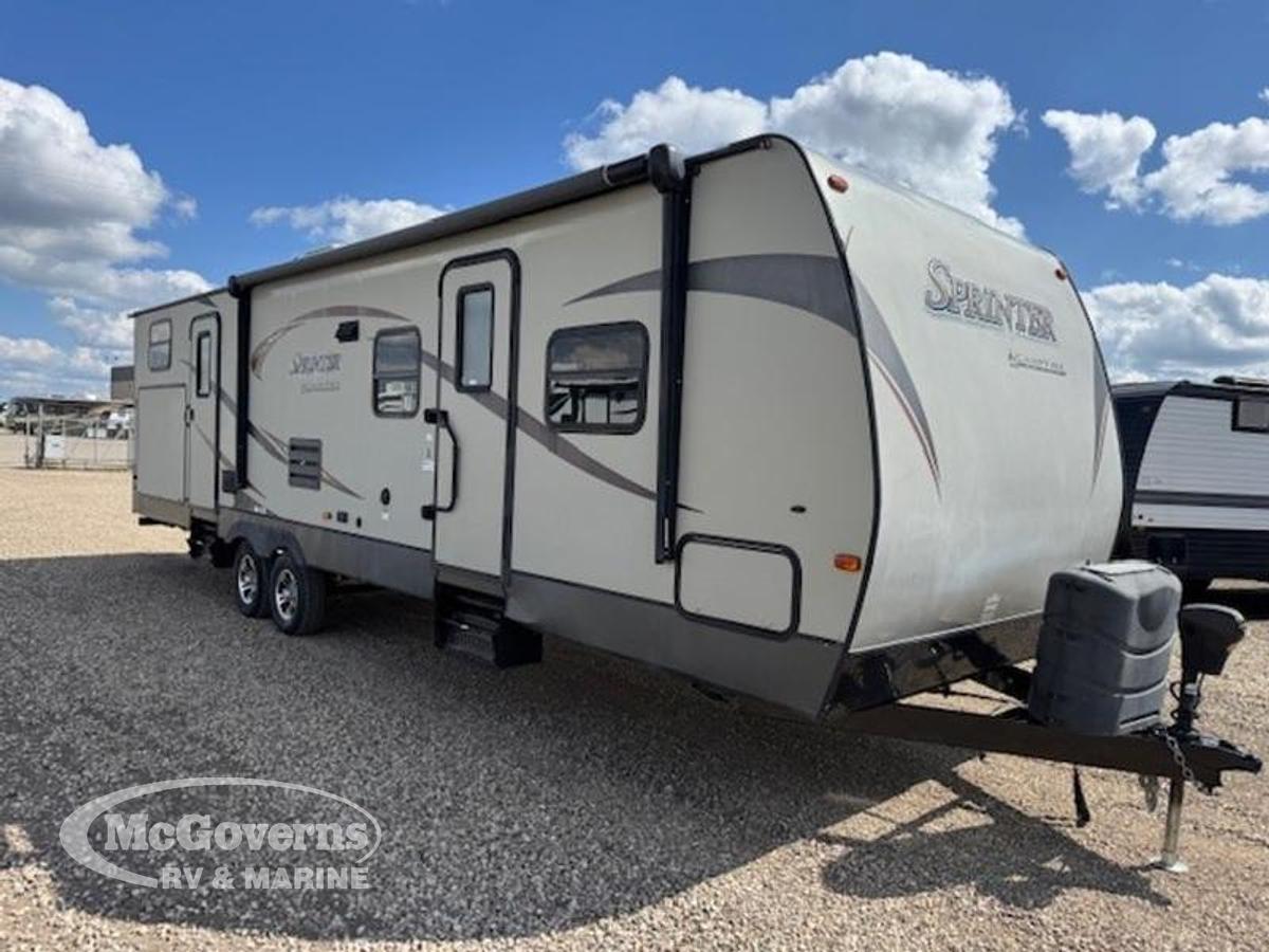 Used 2015 Keystone RV Sprinter Campfire 31BH