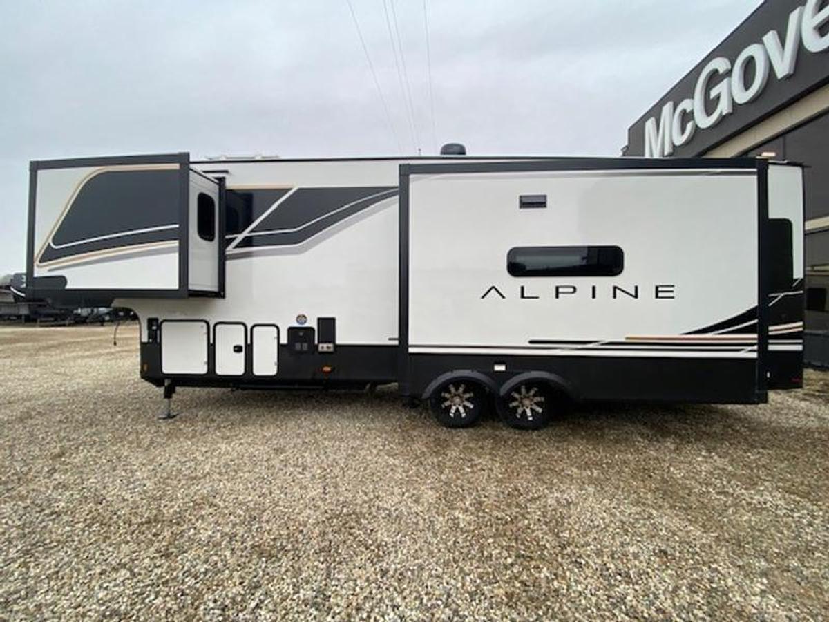 2024 Keystone RV Alpine 3011CK