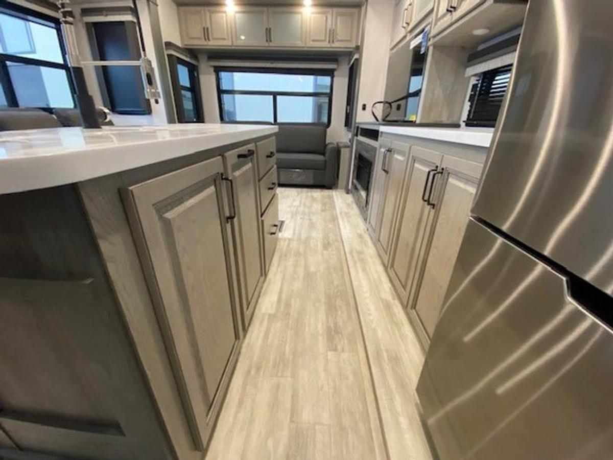 2024 Keystone RV Alpine 3011CK