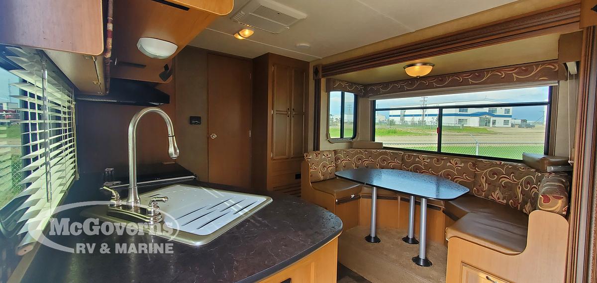 Used 2014 Starcraft RV 244DS