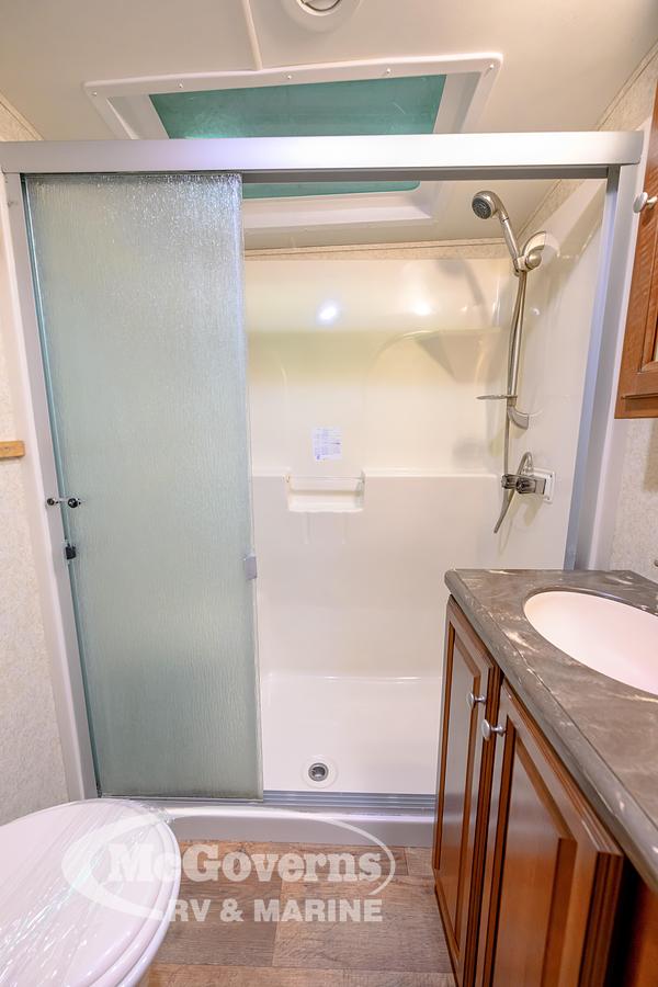 Used 2014 Forest River Cardinal 3450RL