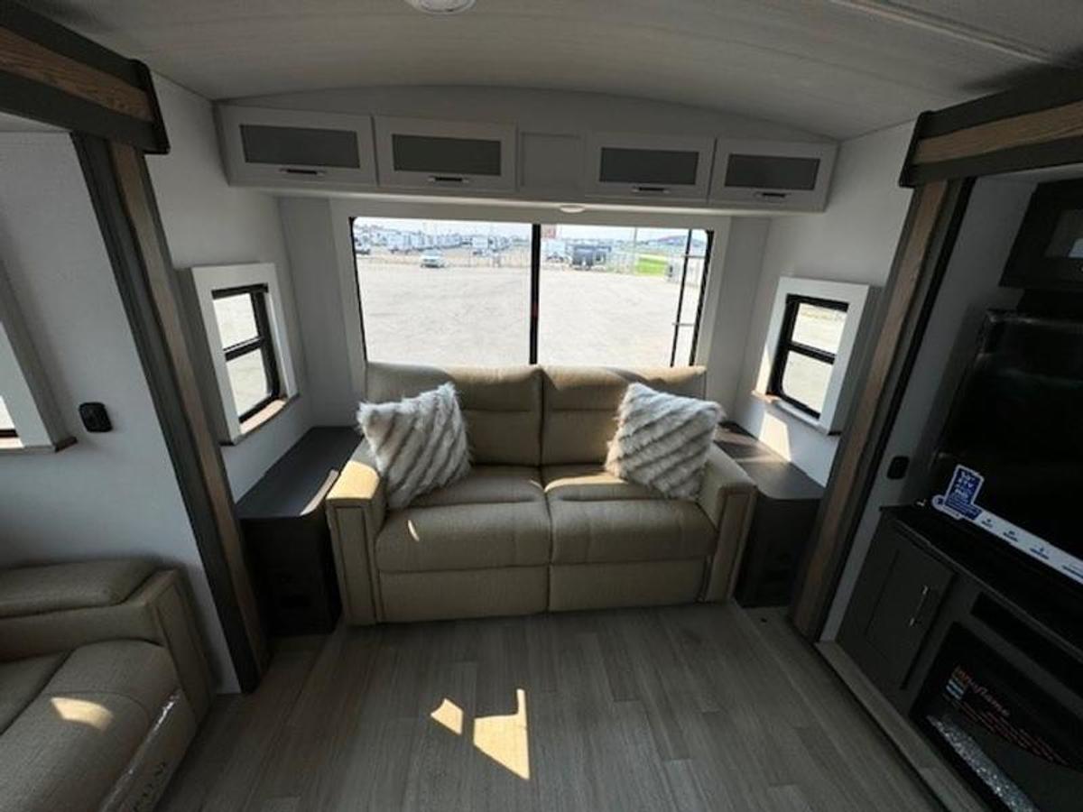 2025 Keystone RV Bullet Premium 310RES