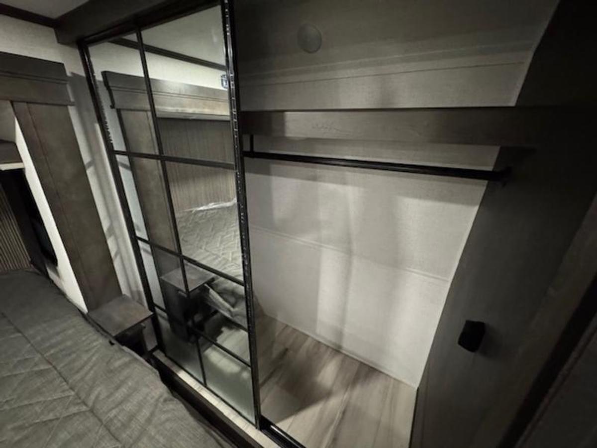 2025 Keystone RV Alpine Avalanche Edition 302RS