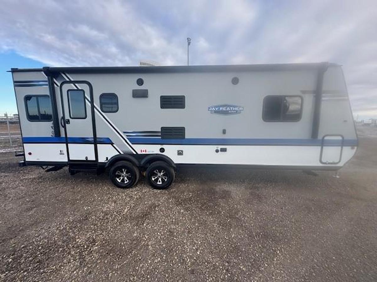 Used 2018 Jayco Jay Feather 23RD