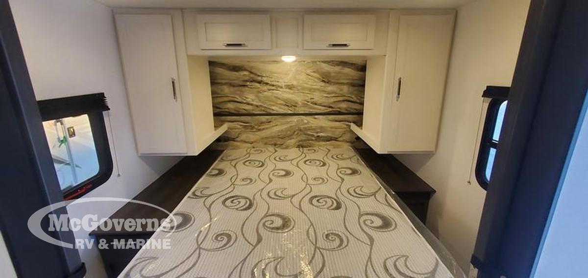 2025 Keystone RV Bullet Classic Travel Trailers 2840QBWE