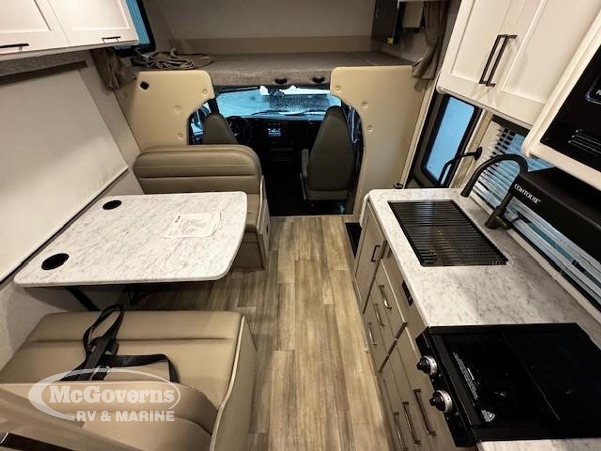 2026 Thor Motor Coach Four Winds 22z