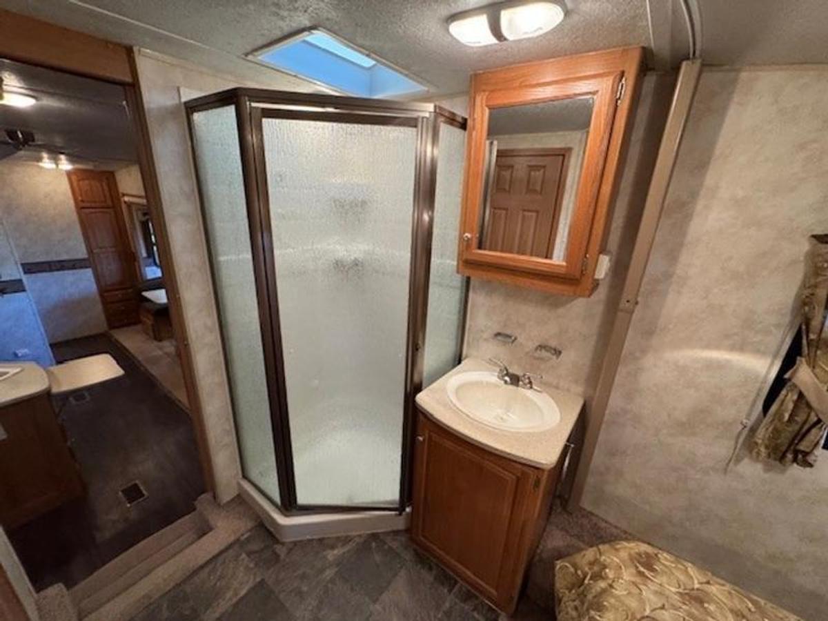 Used 2009 Forest River Palomino Sabre SABRE 31BHDS