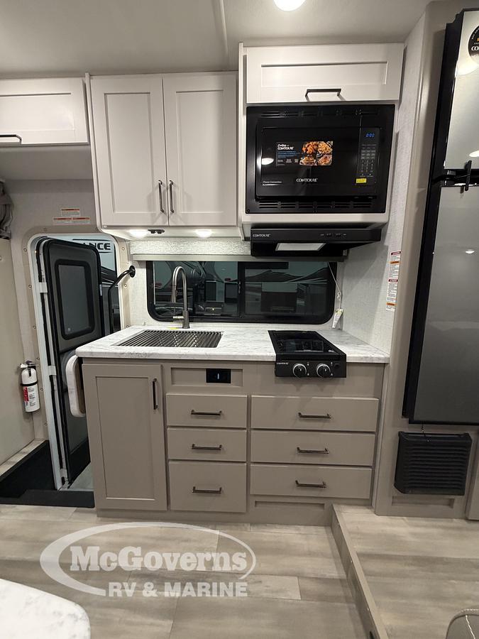 2026 Thor Motor Coach Four Winds 22z