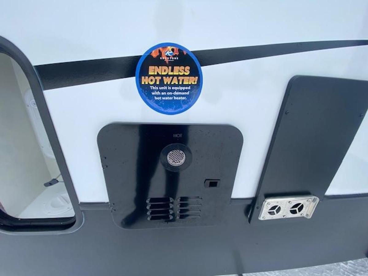 2024 Keystone RV Carbon 358