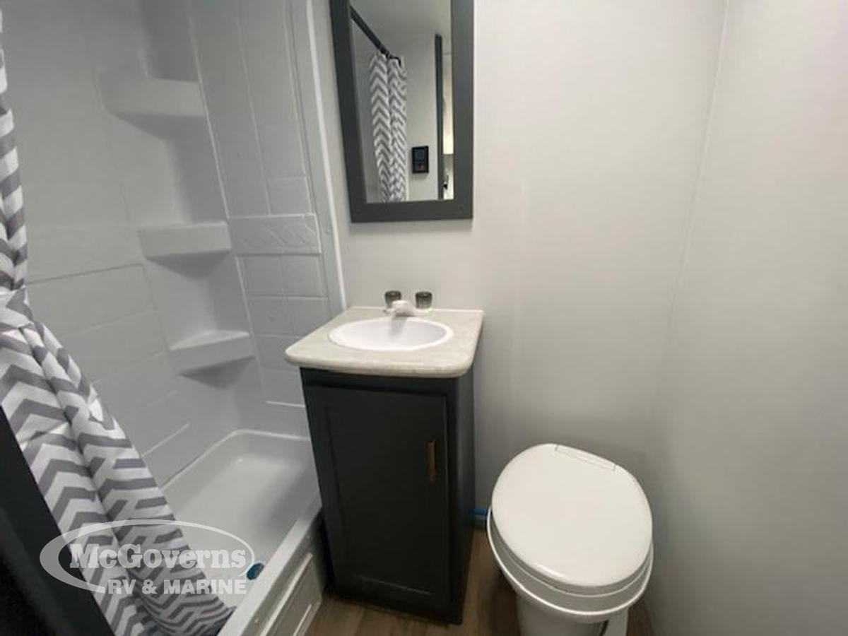 2024 Keystone RV Bullet Crossfire Single 1700BH