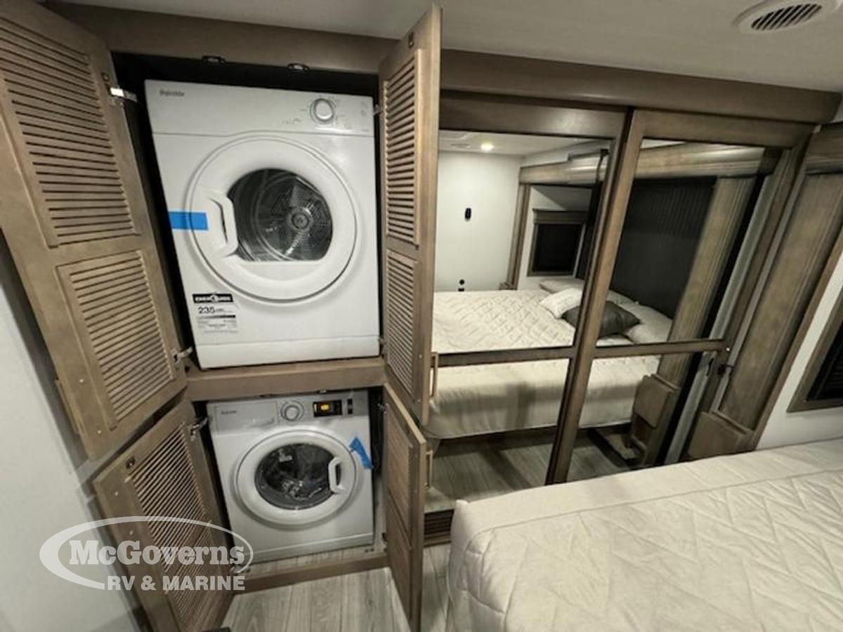 2025 Keystone RV Montana 3941FO