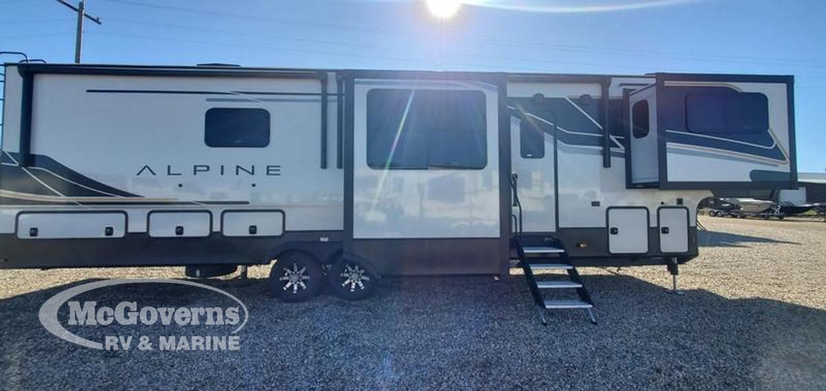 2024 Keystone RV Alpine 3700FL