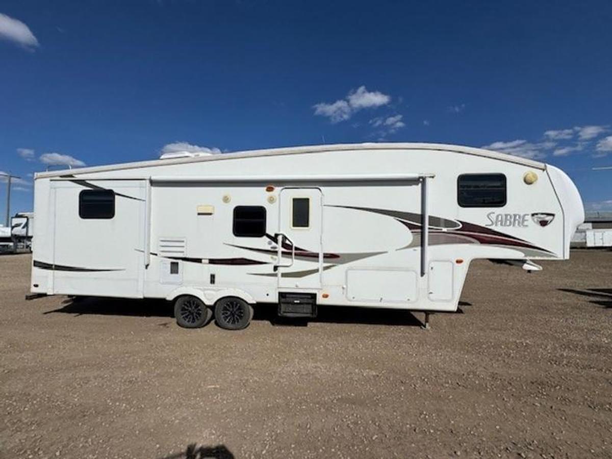 Used 2009 Forest River Palomino Sabre SABRE 31BHDS