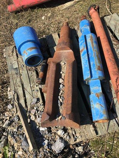 Used 12" Chisel Bit 2-1/4" x 3-1/4" Thread