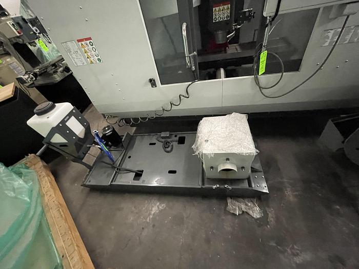 Used 2019 HAAS VF-4SS CNC Vertical Machining Center *** Only 91 Hours ***