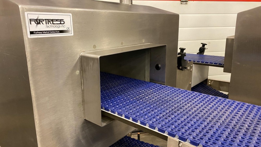 Used Fortress metaldetector