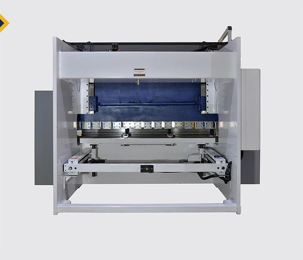 PIEGATRICE CNC SINCRO SERIE MAXIMA 3100X100 3 AX CE NUOVA