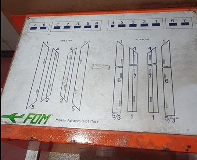 Usato Macchina  per cerniere FOM